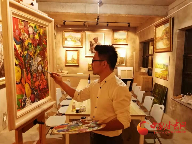 1909年咋建造黃河鐵橋？蘭州大學(xué)教師王威用油畫再現(xiàn)百年往事