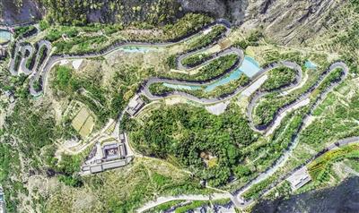 升級(jí)版蘭州羅九公路 這顏值，愛了！