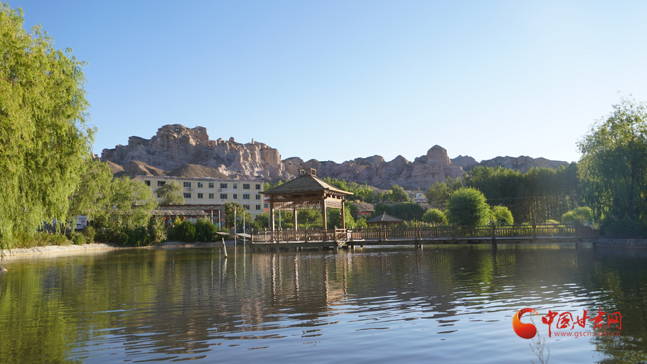 【小康圓夢(mèng)·看甘肅】肅南：鄉(xiāng)村旅游托起百姓富?！敖痫埻搿?>
        </a><em>【小康圓夢(mèng)·看甘肅】肅南：鄉(xiāng)村旅游托起百姓富?！敖痫埻搿?/em></li>
    <li><a  target=