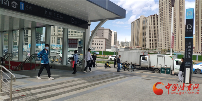 尋人：在蘭州地鐵蘭州海關(guān)站暖心救人的警察你在哪？