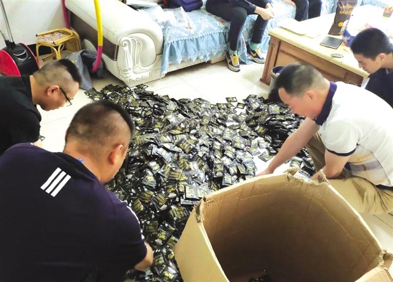 “減肥咖啡”竟含違禁藥 蘭州警方破獲特大網(wǎng)絡(luò)生產(chǎn)、銷售有毒、有害食品案